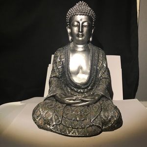 Buddha statue home decor